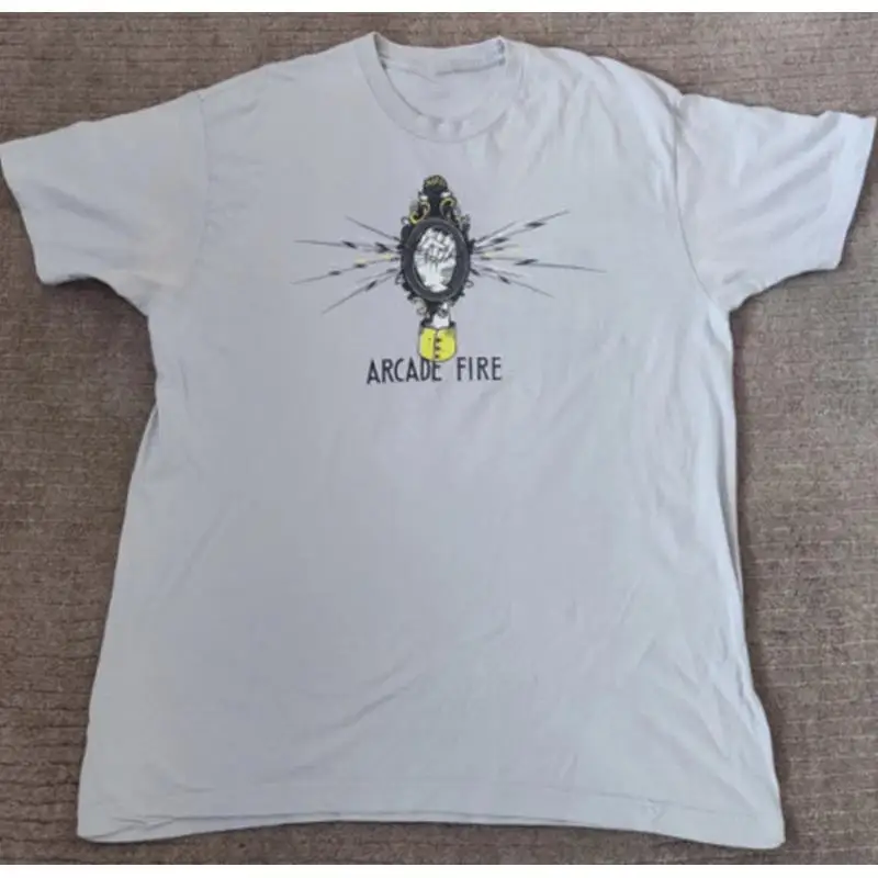 アーケード・ファイアー・フォー・フレンズ ホワイトTシャツ  - Arcade No のレビューと価格